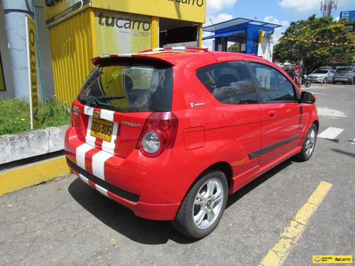 Imagen 3 de 25 de Chevrolet Aveo Emotion 1.6 Transformer