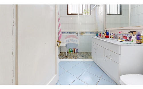 Oportunidad Casa Y Espacio Comercial