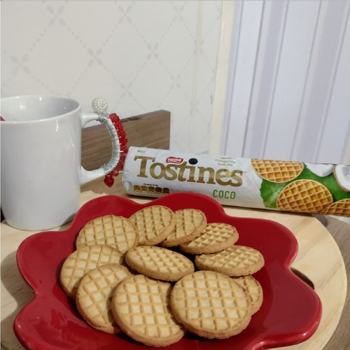 Imagem 2 de 5 de Biscoito Coco Tostines 160grs