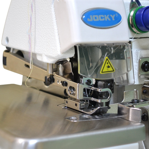 Imagen 4 de 10 de Overlock 5 Hilos Con Motor De Clutch Jocky Jk757f-516m2-35
