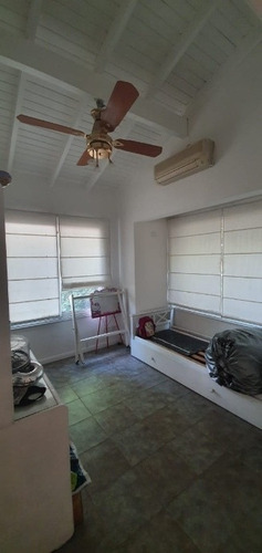 Imagen 8 de 14 de Chalet En Venta En Campos De Alvarez