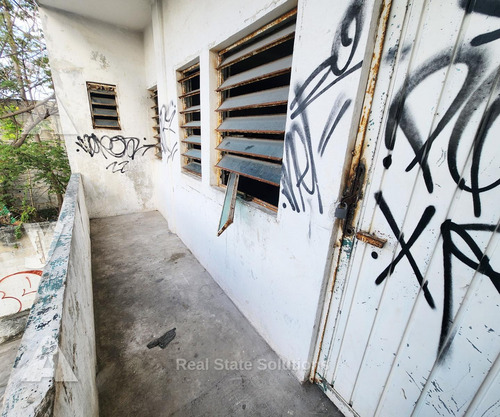 Edificio Comercial En Venta, 2 Frentes 750 M2, Av. López Portillo, Sm 94, Cancún.