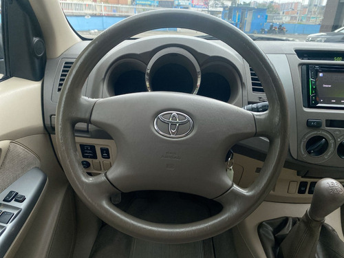 Toyota Fortuner 4.0 Sr5