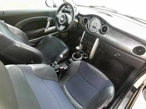 Imagen 13 de 15 de Mini Cooper S Hot Chilis 2006