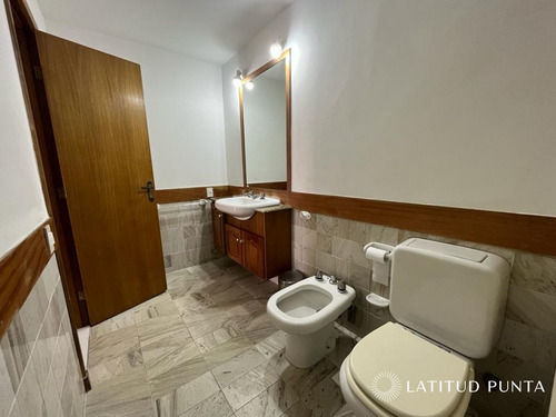 Imagen 17 de 19 de Apartamento En Brava, 2 Dormitorios