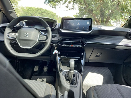 Peugeot 208 1.6 Road Trip