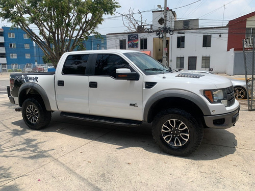 Imagen 9 de 15 de Ford Lobo Raptor 6.2 4x4 Ta