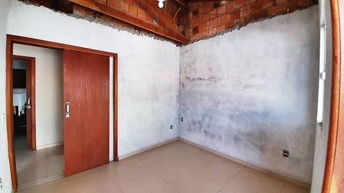 Imagem 22 de 30 de Casa Com 6 Dormitórios À Venda, 200 M² Por R$ 430.000,00 - Monte Cristo - Florianópolis/sc - Ca0297