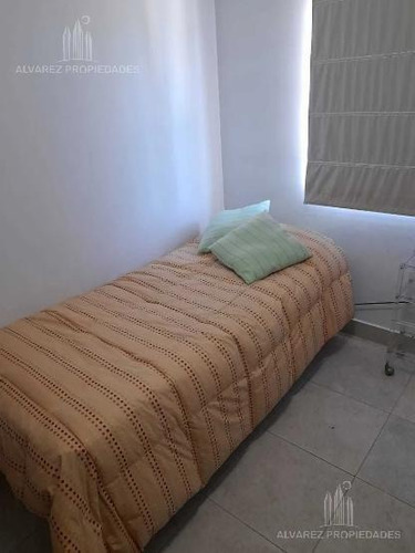 Imagen 4 de 11 de Departamento - Castelar Sur