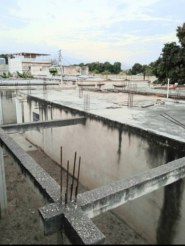 Imagen 8 de 9 de Casa En Urb. Las Amazonas Santa Rita Aragua