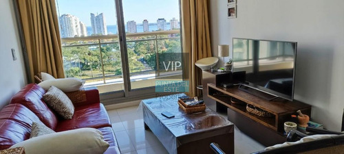 Imagen 8 de 20 de Vendo Hermoso Departamento En Torre Con Servicios Y Vista Al Mar - Punta Del Este Roosevelt