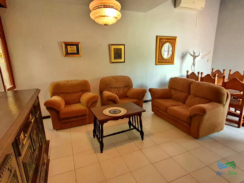 Vendo Casa 5 Dormitorios En Pinares, Punta Del Este