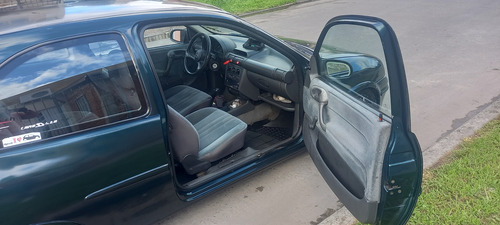 Chevrolet Corsa 1.6 Gl