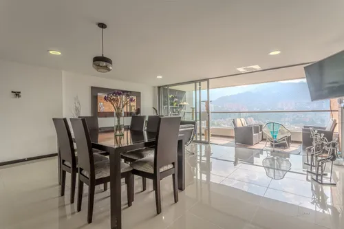 Apartamento En Venta En Loma Las Brujas. Cod V13816