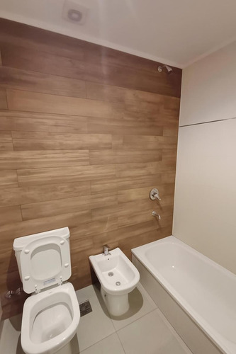 Oficina En Venta En Ituzaingó Norte Edificio Premium