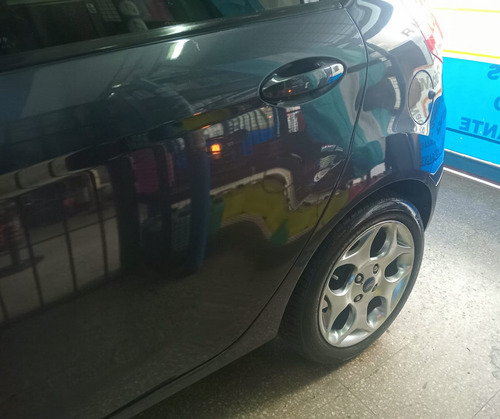 Ford Fiesta Kinetic Titanium