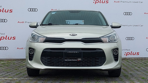 Imagen 8 de 15 de Kia Kia Rio Hb 2018 5p Hb Ex, Ta6, Ve, F. Niebla, Ra-15