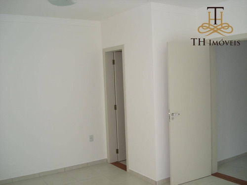 Sobrado Residencial À Venda, Ariribá, Balneário Camboriú. - So0003