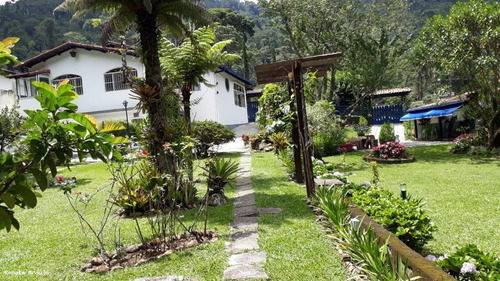 Imagem 3 de 15 de Casa Para Venda Em Teresópolis, Ingá, 3 Dormitórios, 2 Suítes, 5 Banheiros, 2 Vagas - C0019_2-1119264