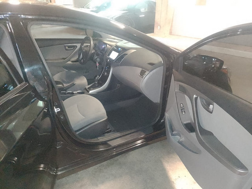 Hyundai Elantra 1.8 Gls Premium At