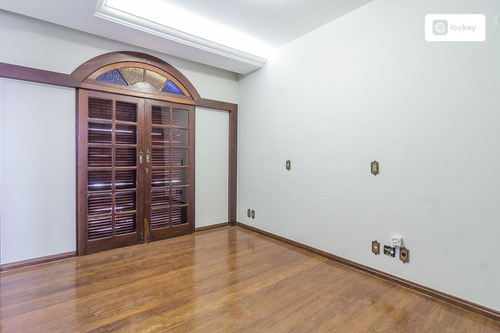 Imagem 14 de 15 de Aluguel De Casa Com 500m² E 6 Quartos - 28328
