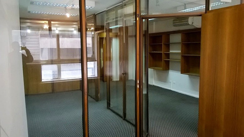 Oficina Sobre Av Callao 420 Y Corrientes 65mts (barrio: Congreso)