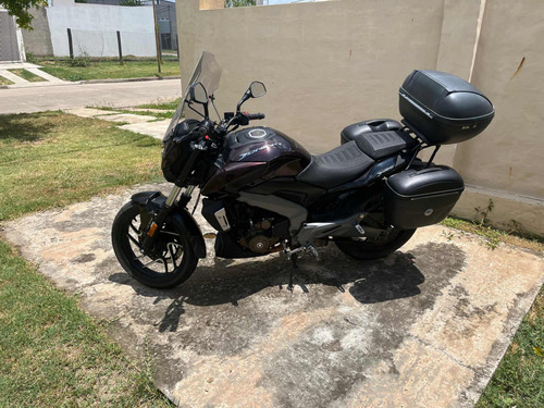 Dominar 400