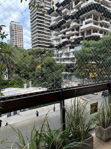 Venta Excelente Piso Con Cochera Fija En Esquina, Muy Luminoso, En Belgrano C