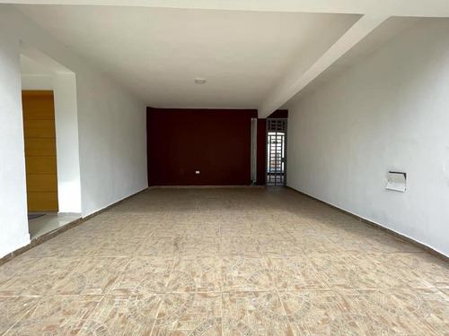 Imagen 4 de 13 de Casa En Venta Autopista De San Isidro