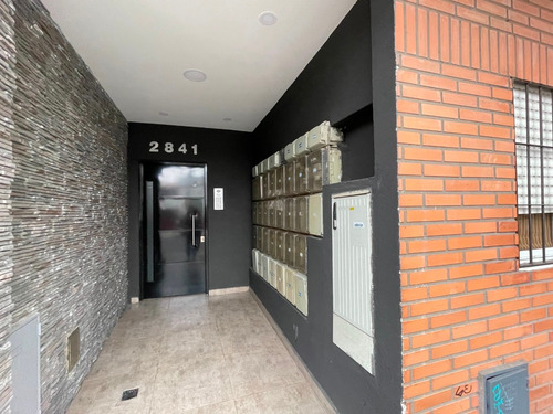 Imagen 3 de 14 de Retasado Departamento Ph 2 Ambientes Patio Villa Urquiza