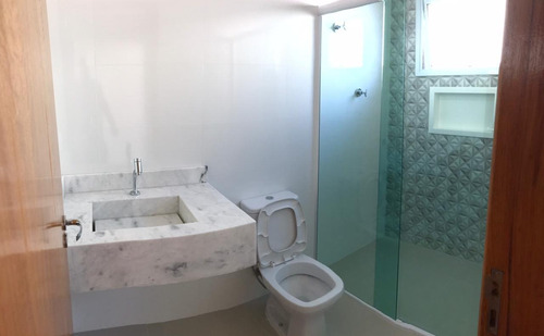 Vendo Sobrados C/ 03 Dorm. 01 Suíte Pq São Domingos Sp