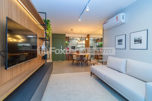 Imagem 2 de 30 de Apartamento, 2 Dormitórios, 73.88 M², Petrópolis - 196949