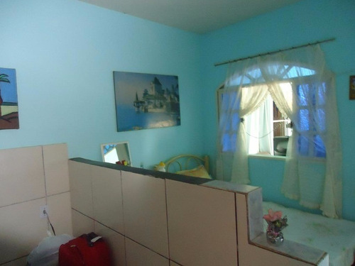 Imagem 20 de 30 de Manoel Plaza, Casa Linear Divida Em Duas De 2 Quartos, Ampla, Com Sala, Cozinha, Wc Social, Quintal E 6 Kitnets Para Aluguel Na Parte Dos Fundos, 1 Vaga, 200 M2 De Area Construida - Ca00028 - 3303479