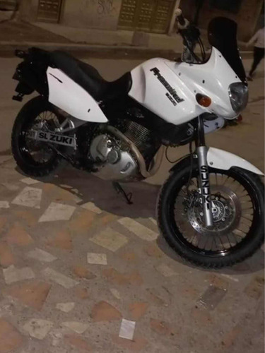 Suzuki 650 2005