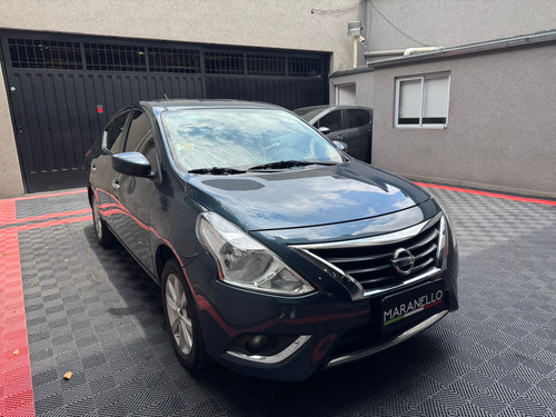 Nissan Versa 1.6 Advance