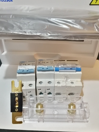 Imagen 2 de 2 de Caja Protecciones Ac Dc Solar Breaker, Anl, Diferencial Dps