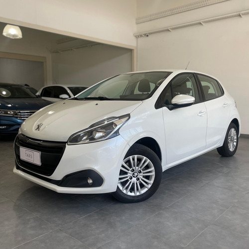 Peugeot 208 1.6 Allure