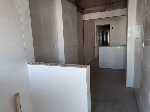 Imagem 6 de 14 de Am43 Apartamento 2 Dormitórios- 100 Mts Praia - Boqueirão
