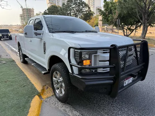 Ford F-250 6.7l Super Duty Cab Dob Diesel 4x4 At