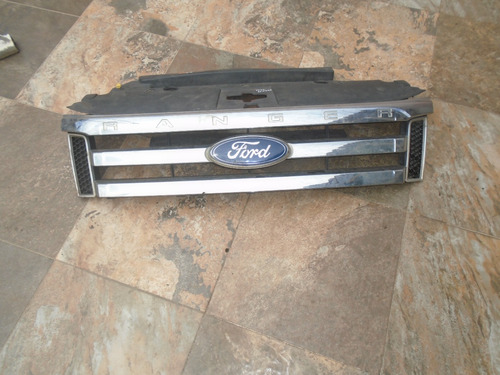 Vendo Parrilla Frontal De Ford Ranger Año 2014