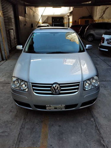 Volkswagen Bora 2.0 Trendline 115cv 2011