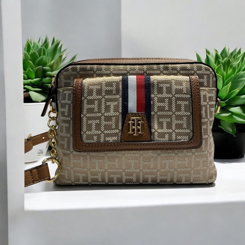 Bolsa Tommy Hilfiger Beige Café Crossbody Cierre Placa M891 Beige Monograma Th Oro Marrón Claro