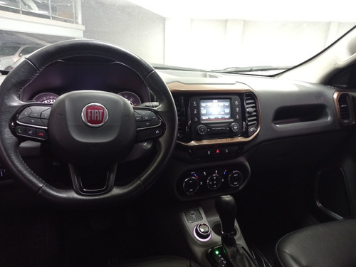 Imagen 14 de 15 de Fiat Toro Volcano At9 Linea Nueva 2018