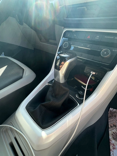 Imagem 12 de 19 de Volkswagen T-cross | Highline 1.4 250 Tsi | Flex 16v 5p. Aut