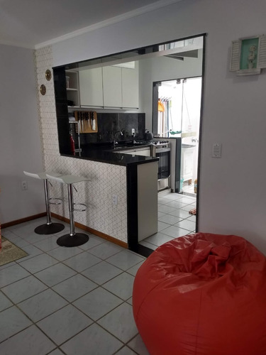 Casa Em Centro Com 2 Dormitórios - Su112