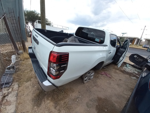 Desarmo Mitsubishi L200 Did 4x4 Año 2022 Solo Por Partes