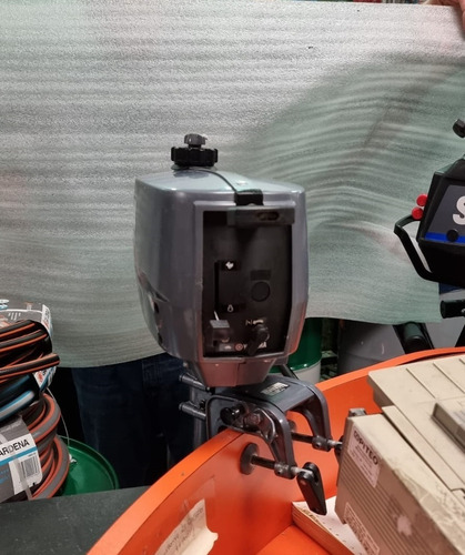 Imagen 4 de 8 de Motor Fuerda De Borda Yamaha 2 Hp (una Hora De Uso)