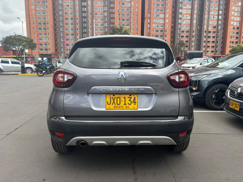 Renault Captur 2.0 Intens Automática