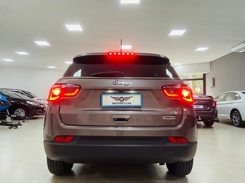 Imagem 3 de 13 de Jeep Compass 2017
