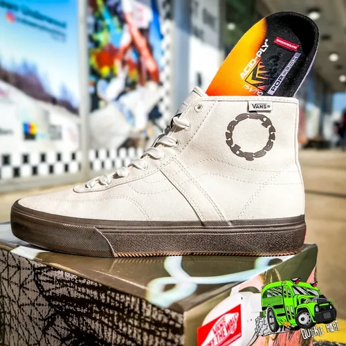 Vans cuero top